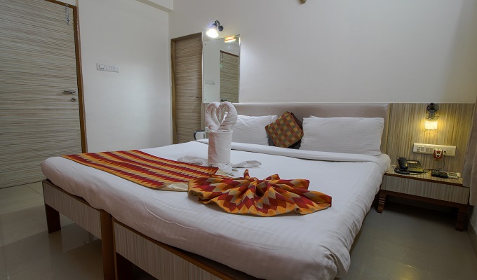 Sereniity Resort in Lonavala Serene Room